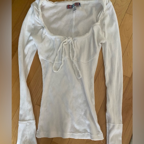 URBAN OUTFITTERS white ribbed fitted longsleeve - Picture 3 of 7